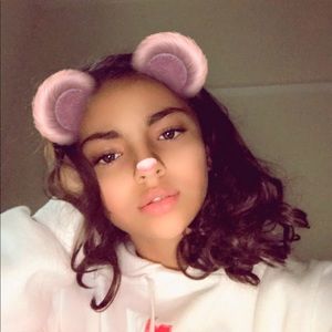 Meet your Posher, Asmaa